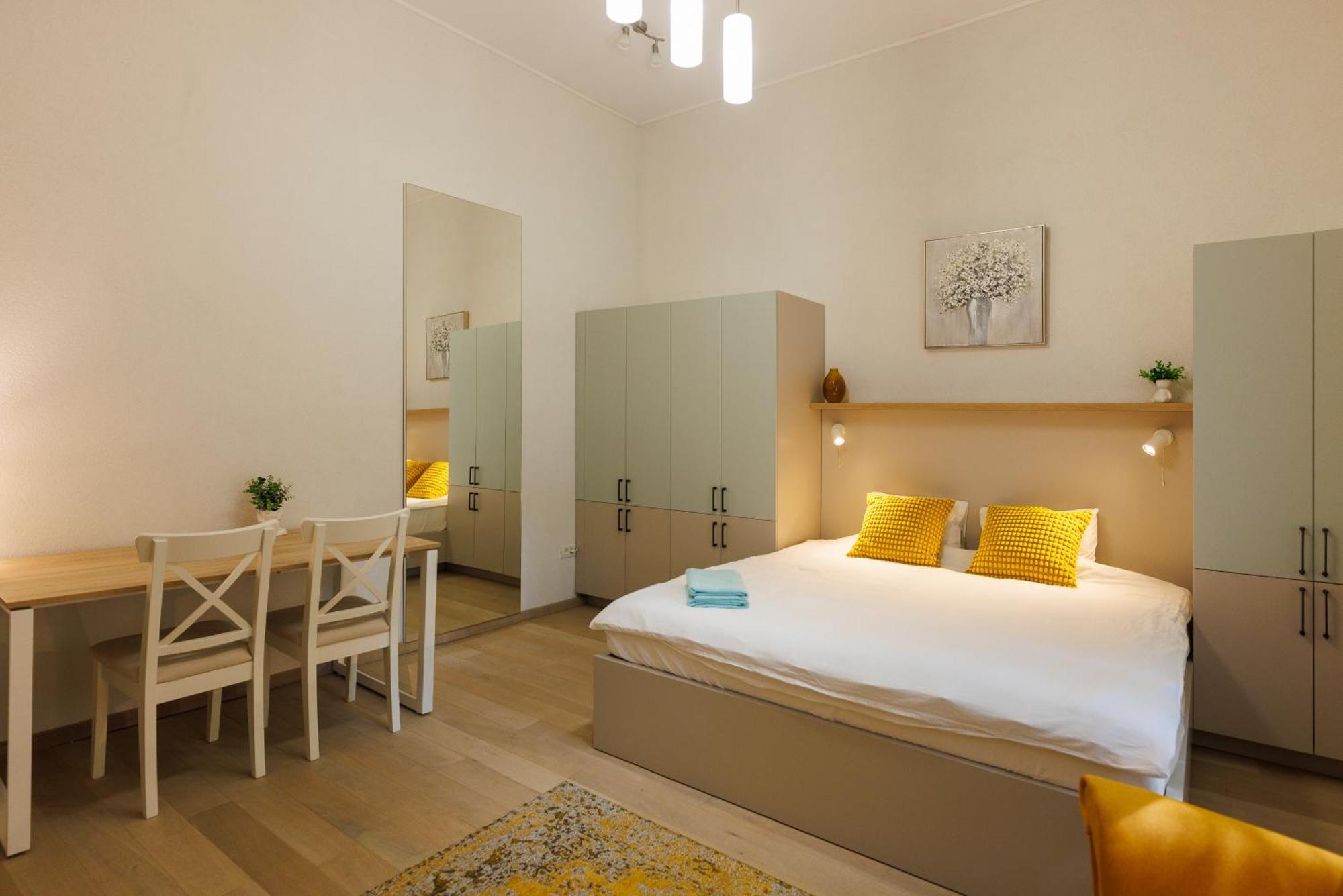 טימישוארה Victoriei Square Apartment מראה חיצוני תמונה